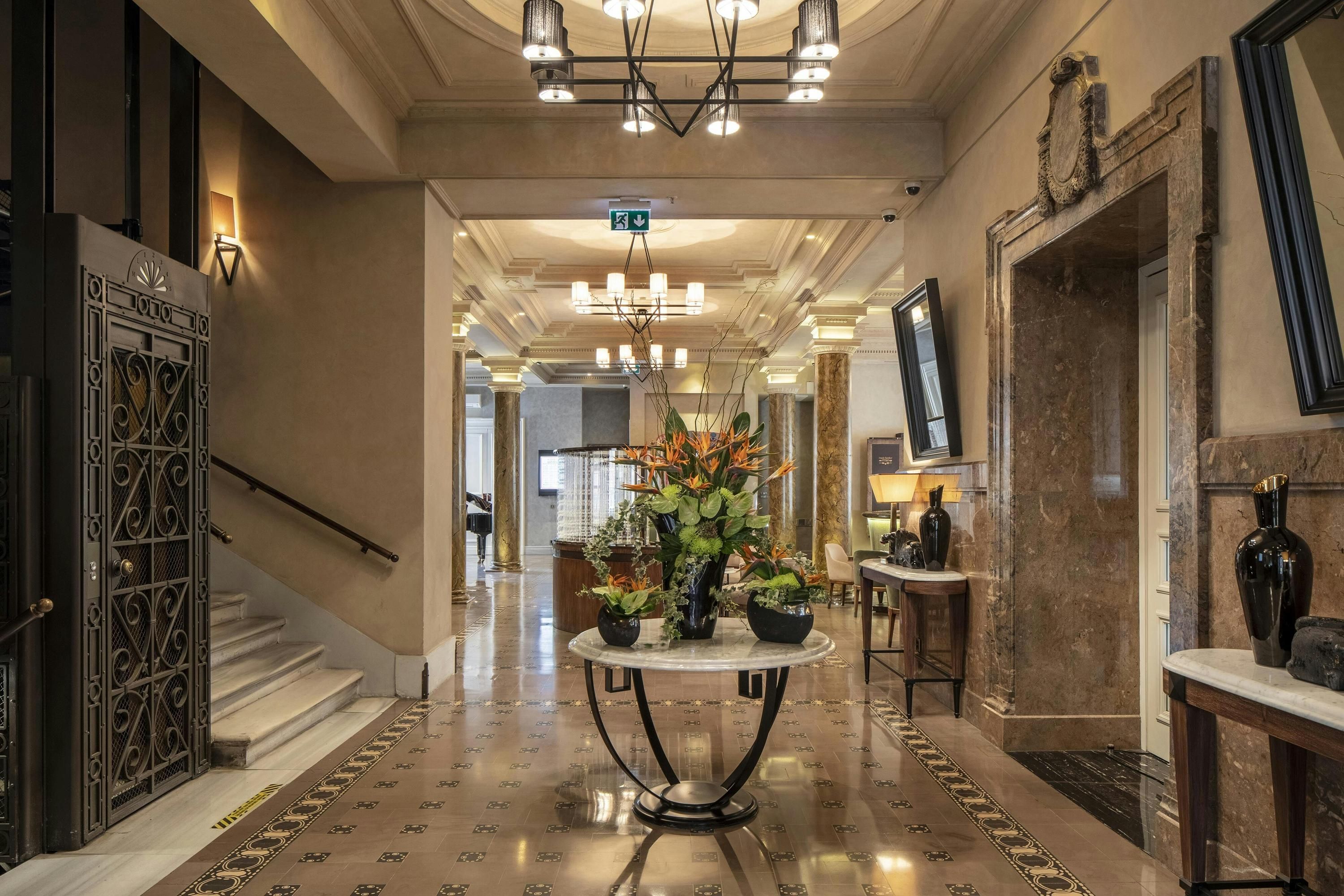 Lobby Photo