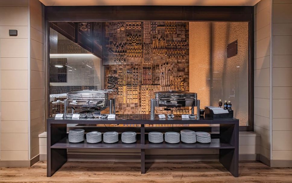 Buffet Photo