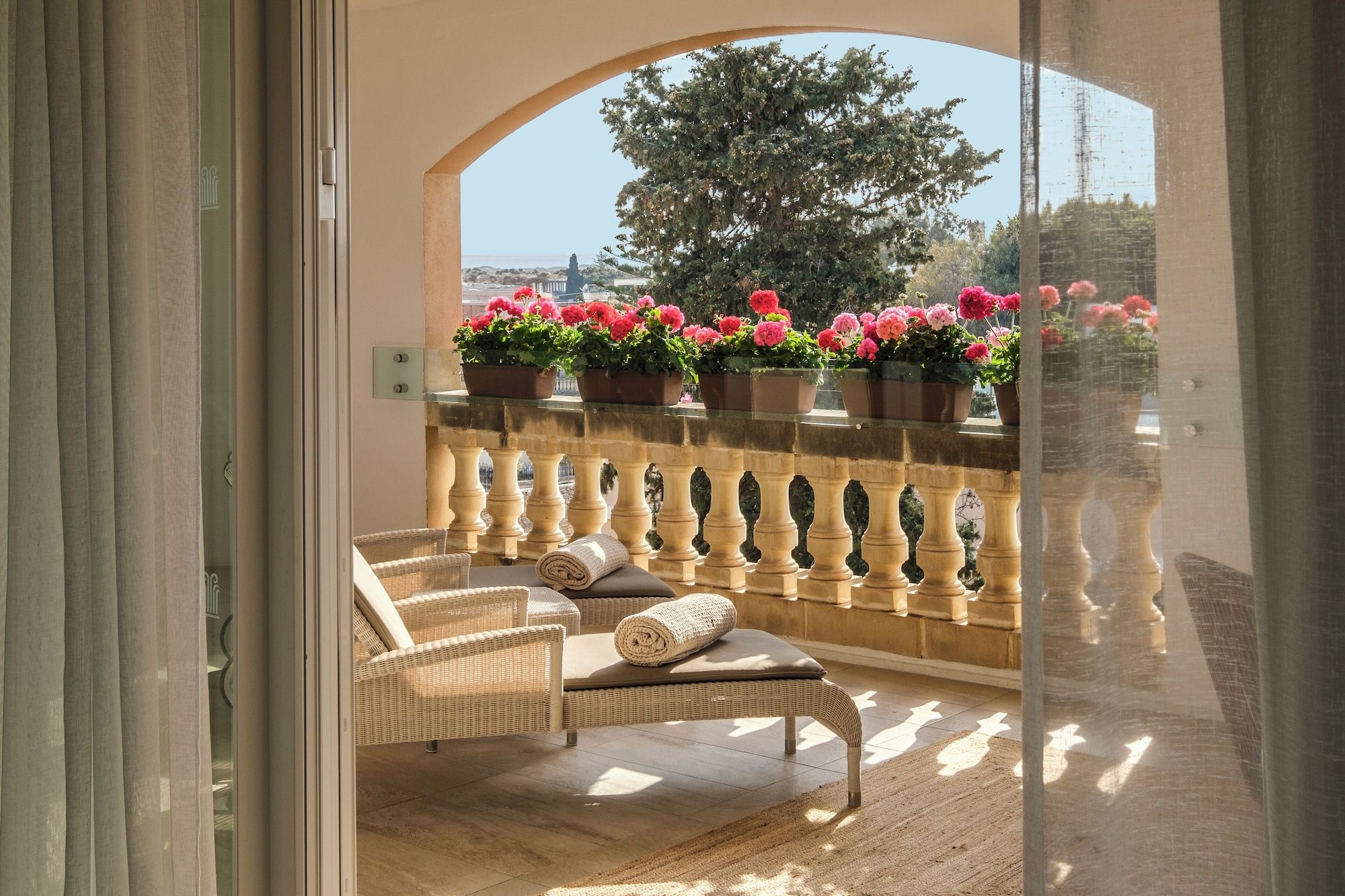 Balcony Photo