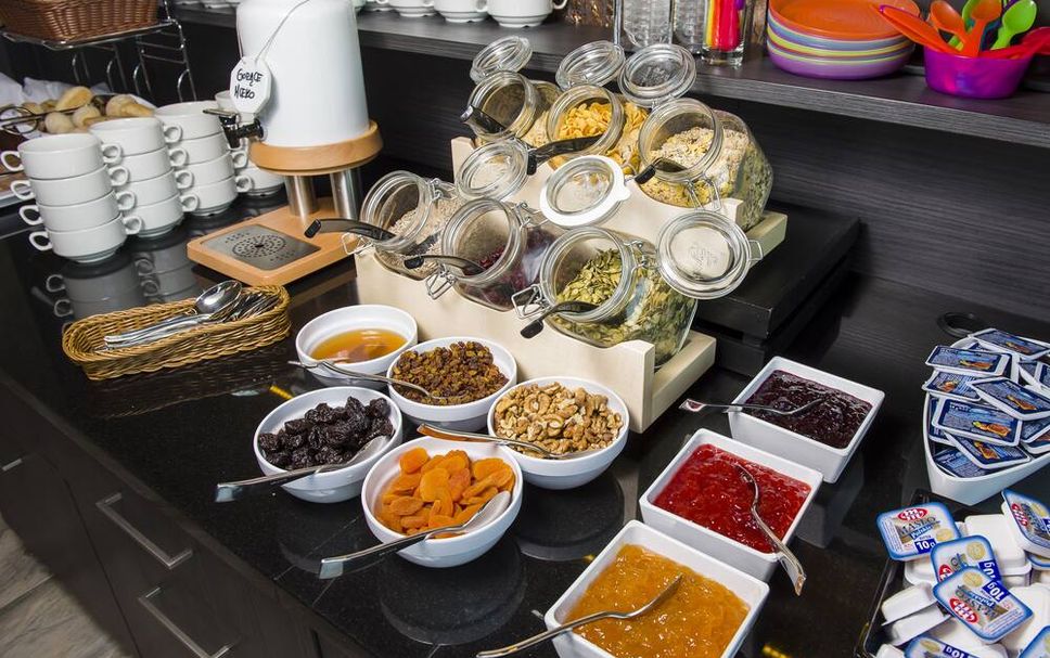 Buffet Photo