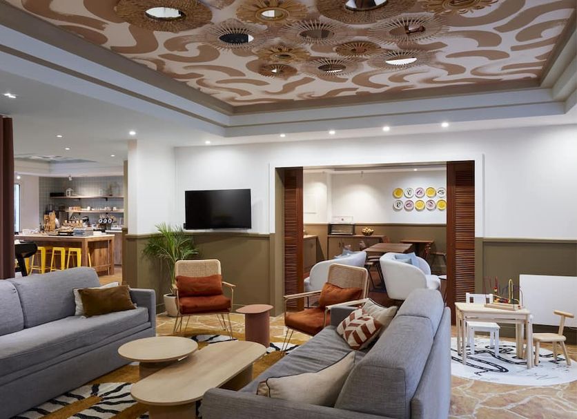 Lounge Photo