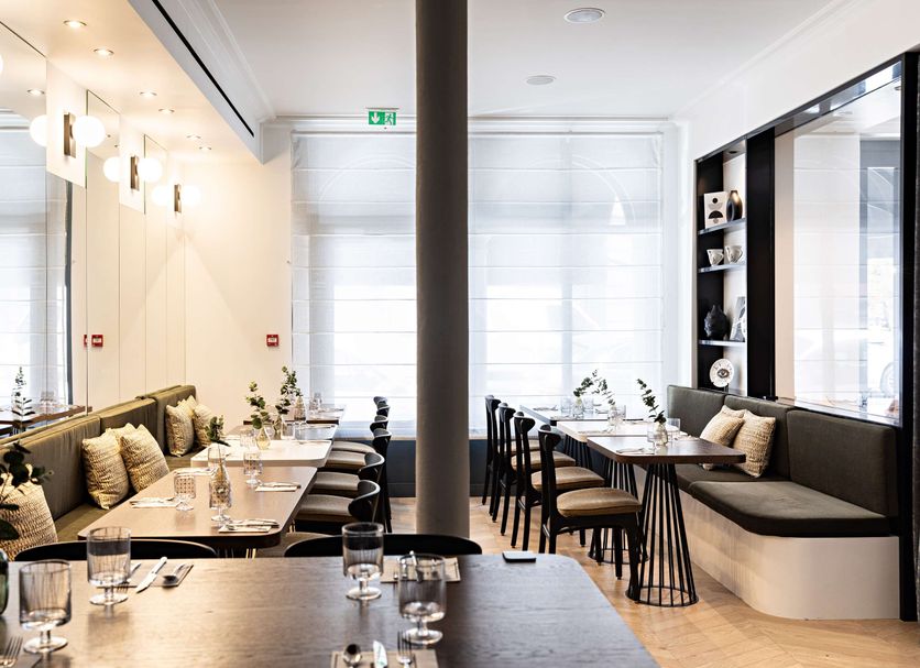 Restaurant Photo