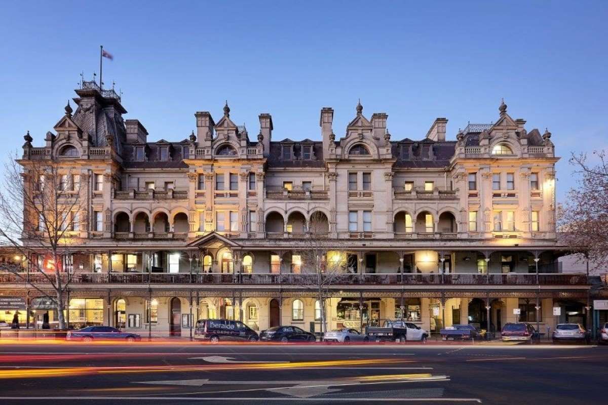 Building Photo