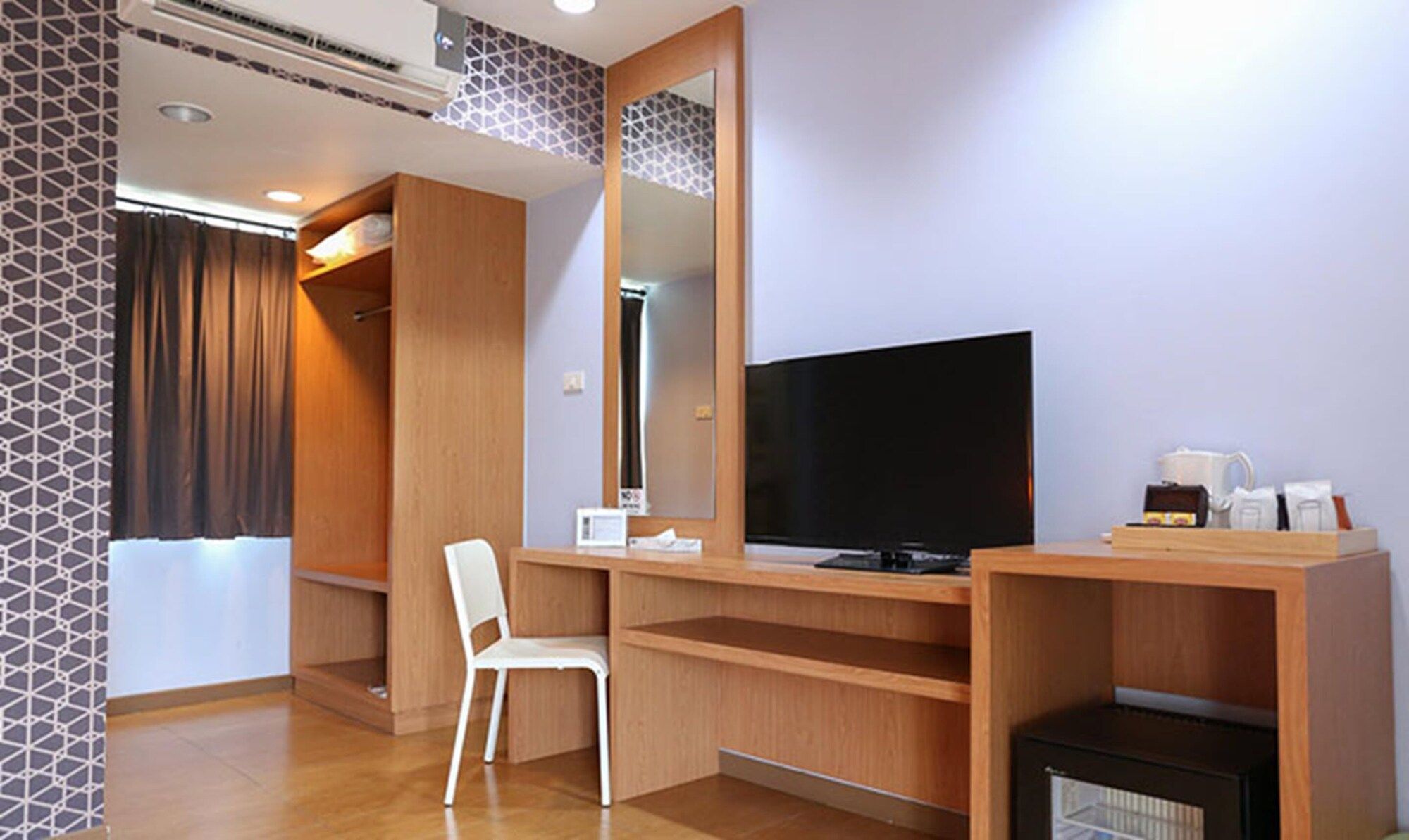 Room amenity