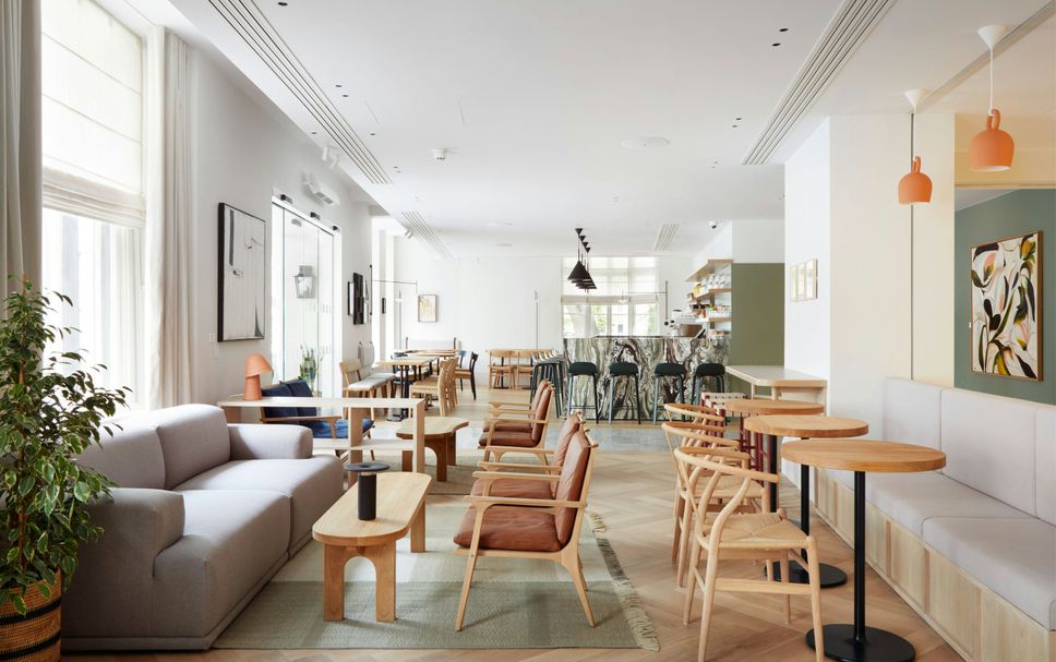 Restaurant Photo