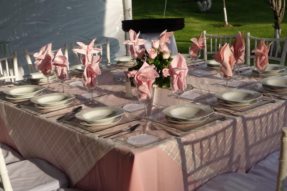 Banquet hall Photo