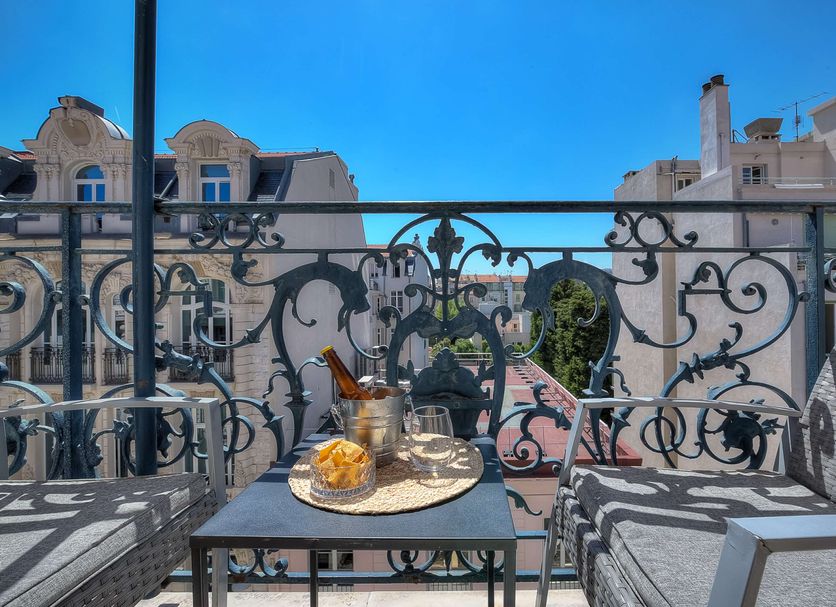 Balcony Photo