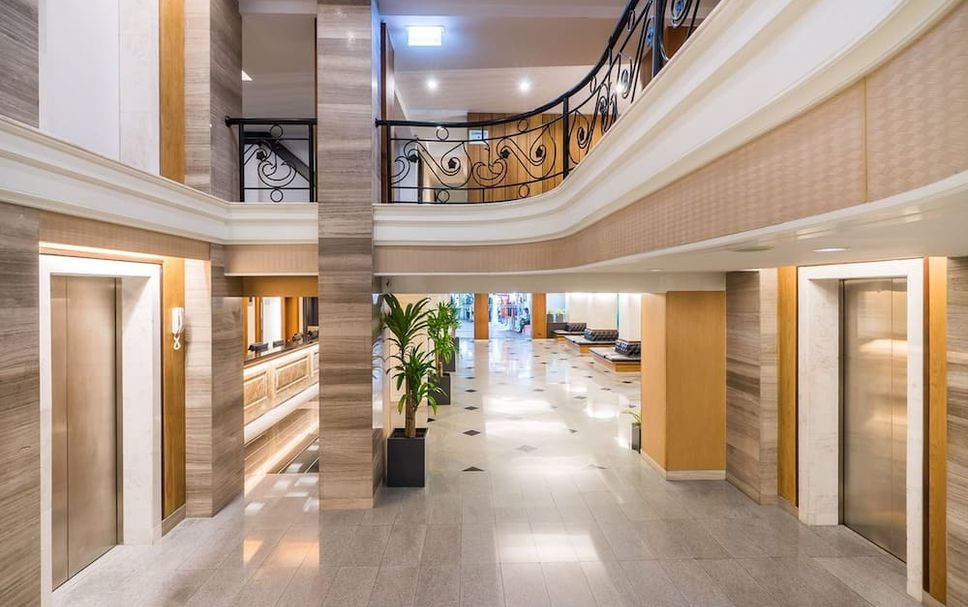 Lobby Photo