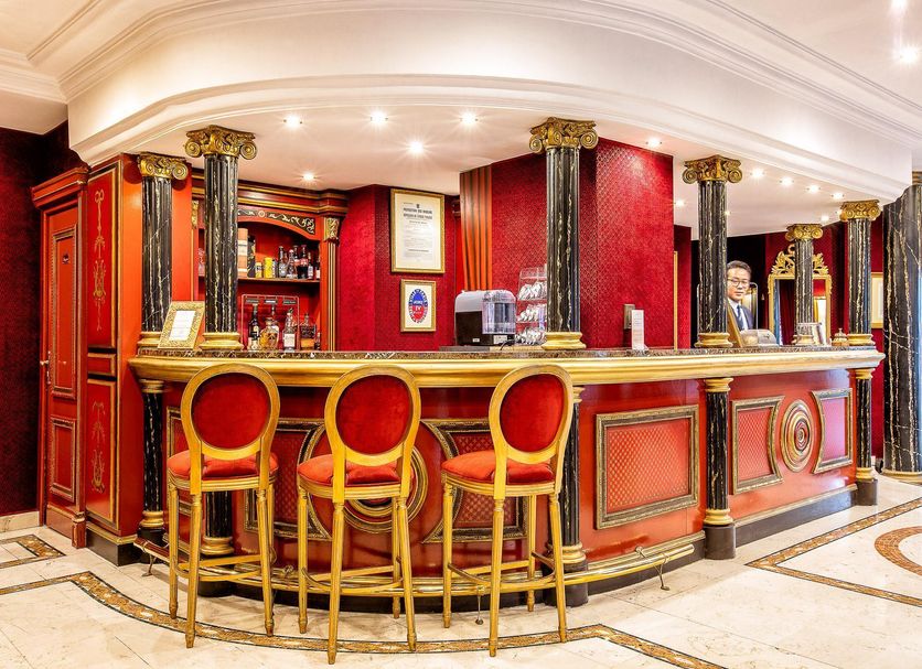 Bar Photo