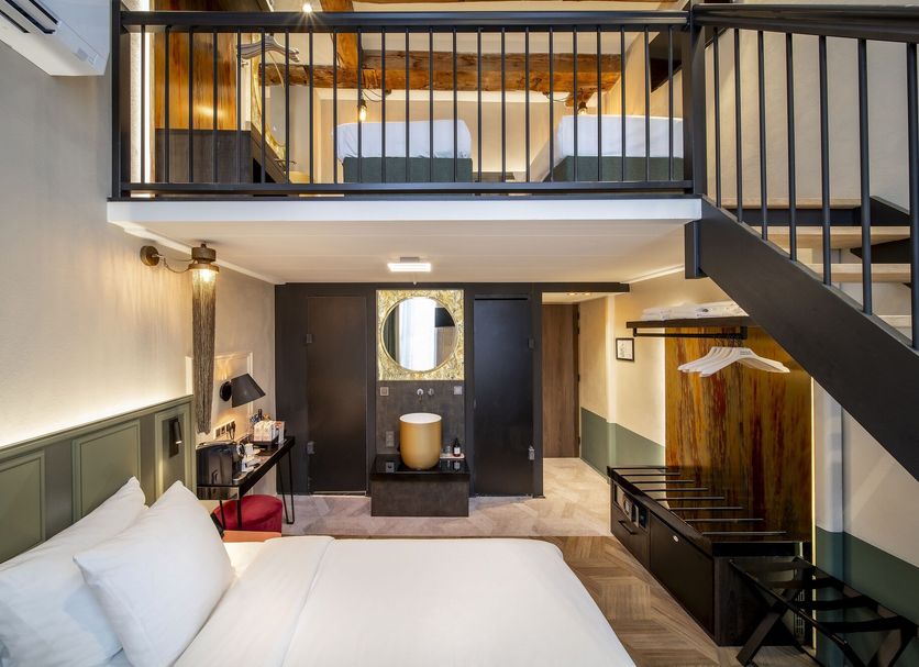 Bedroom Photo