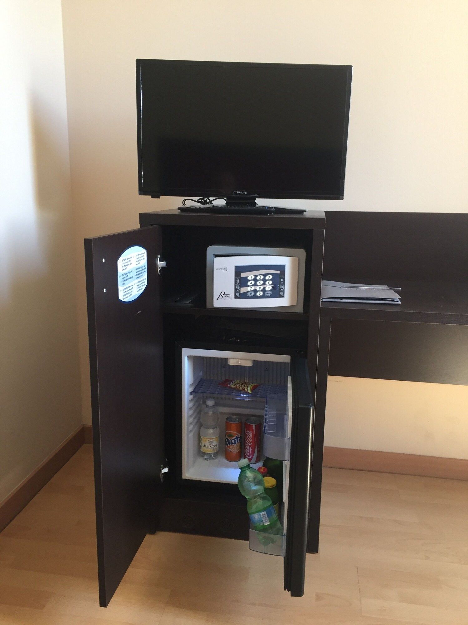 Room amenity