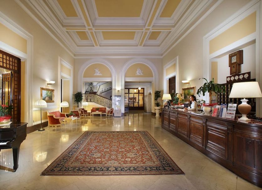 Lobby Photo
