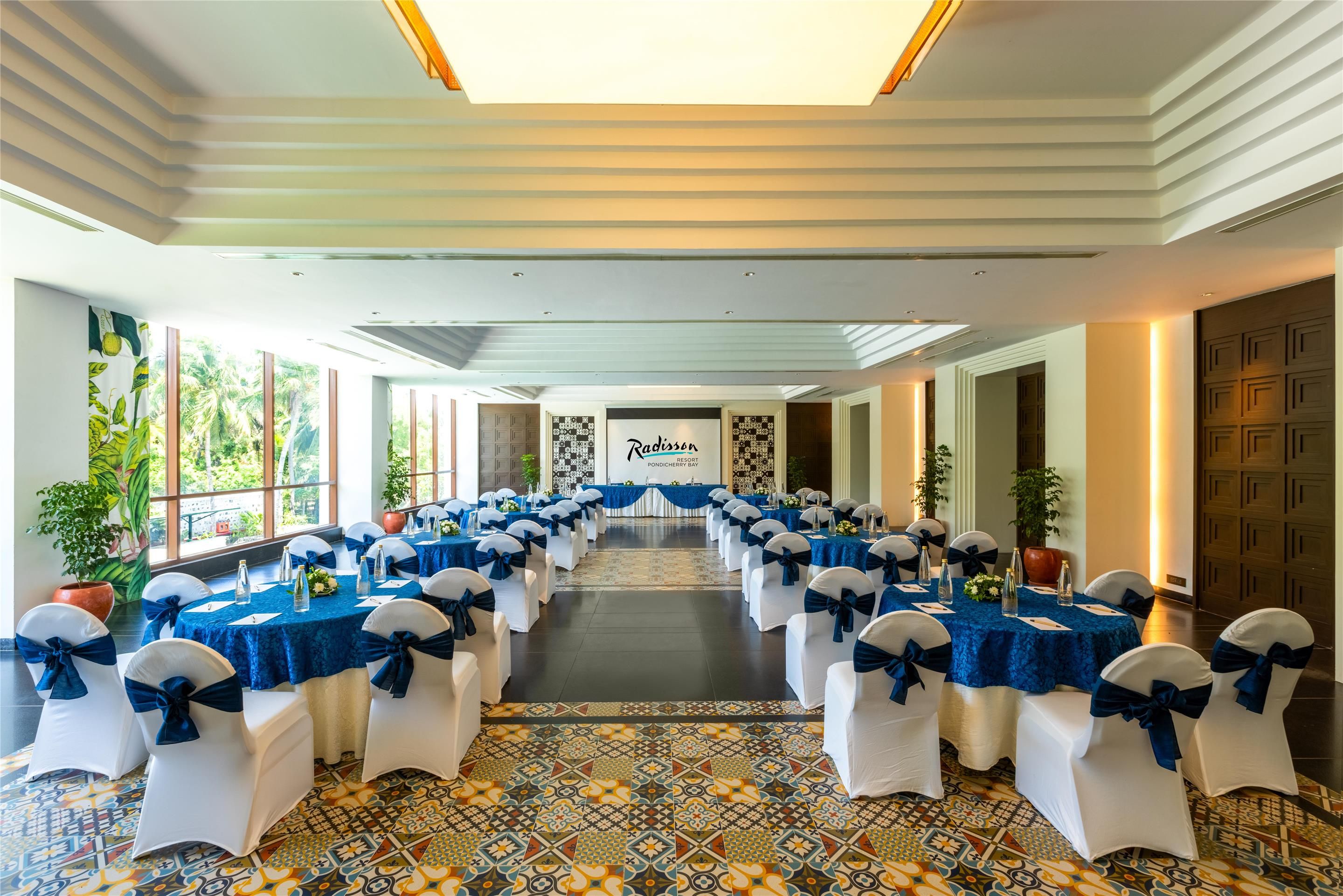 Banquet hall