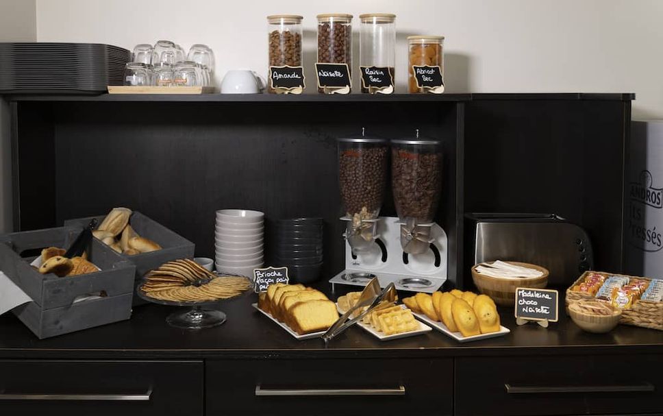 Buffet Photo