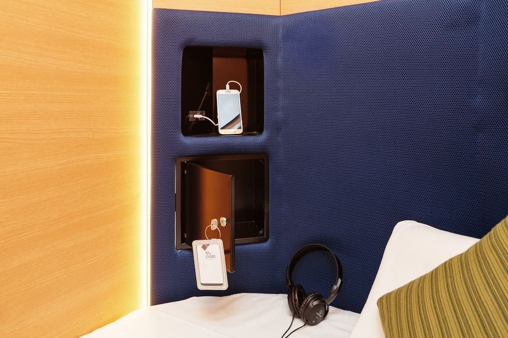 Room amenity