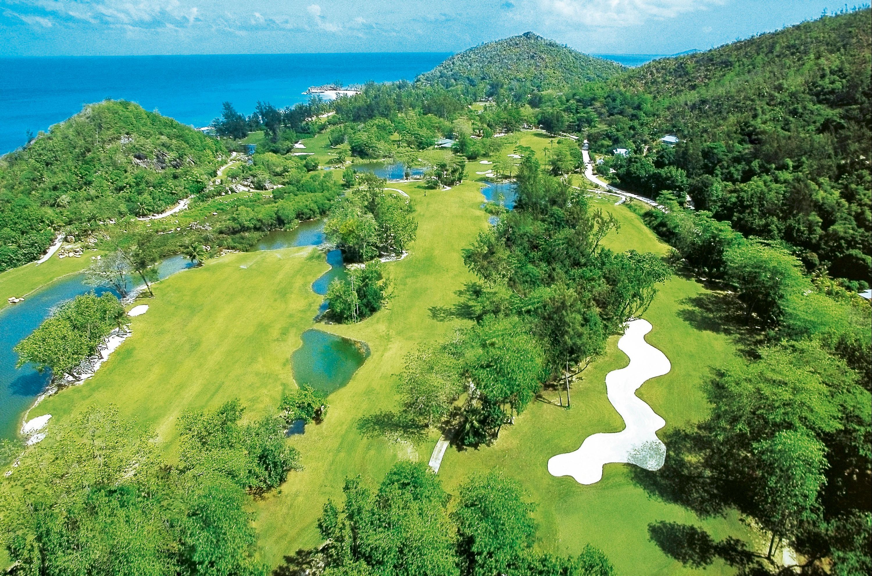 Golf course Photo
