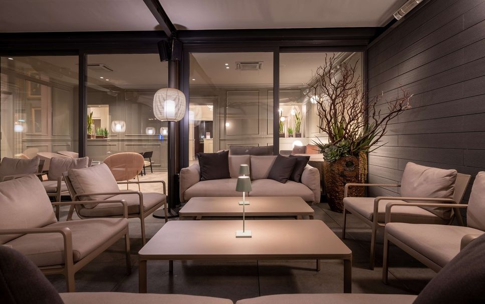 Lounge Photo