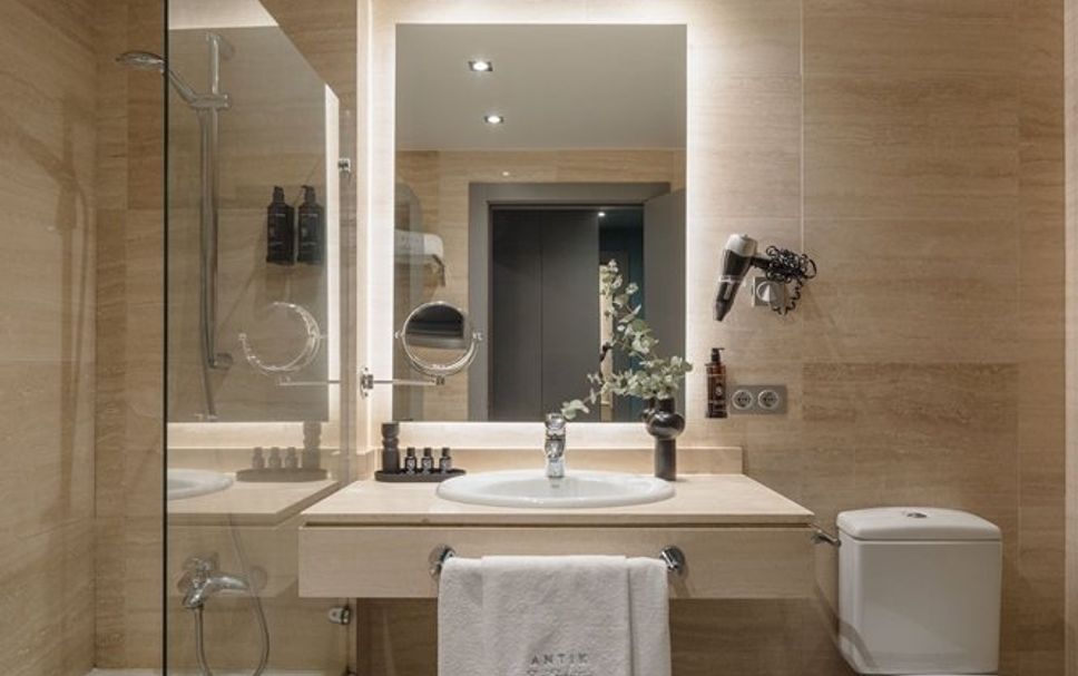 Bathroom Photo