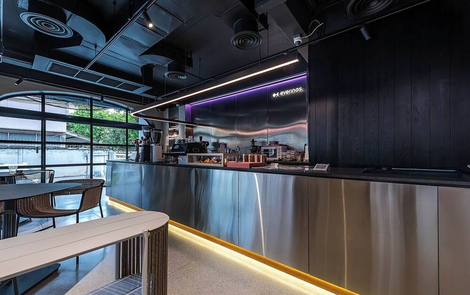 Bar Photo