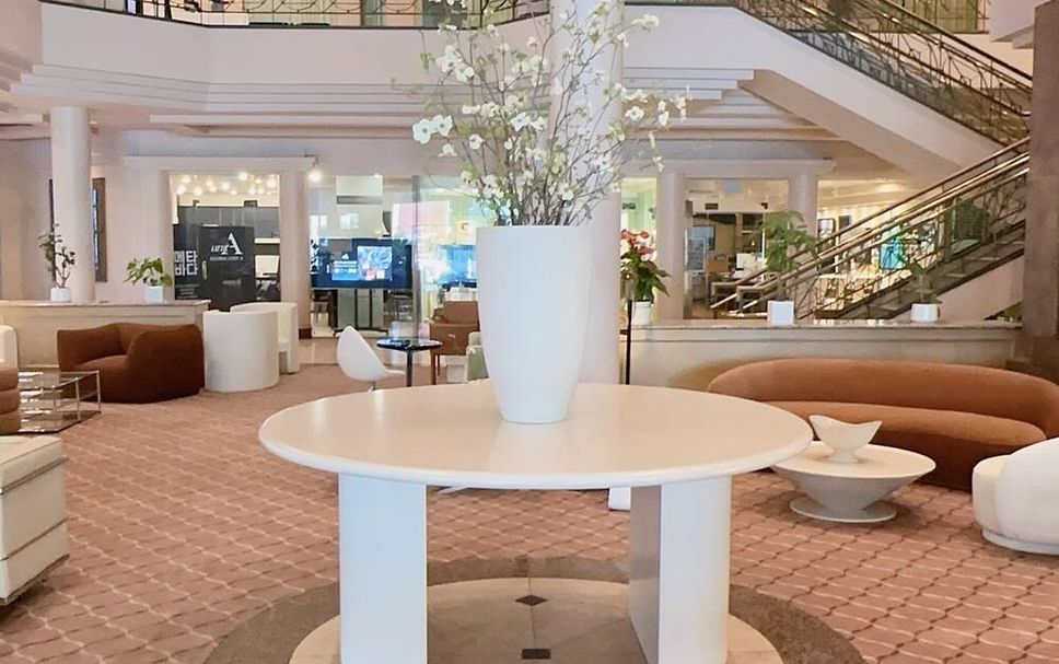 Lobby Photo