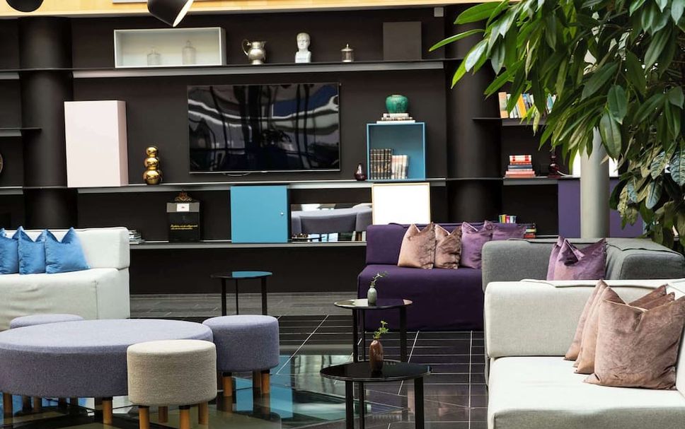 Lounge Photo