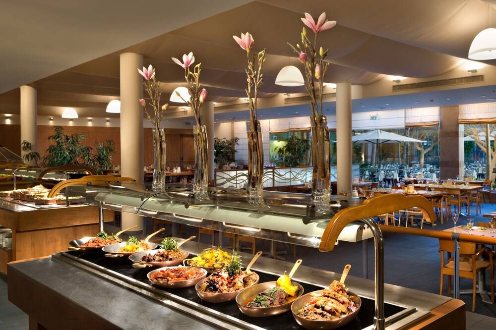 Buffet Photo