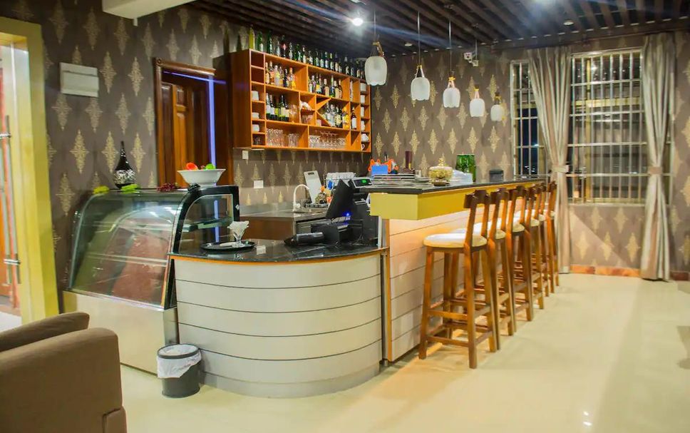 Bar Photo