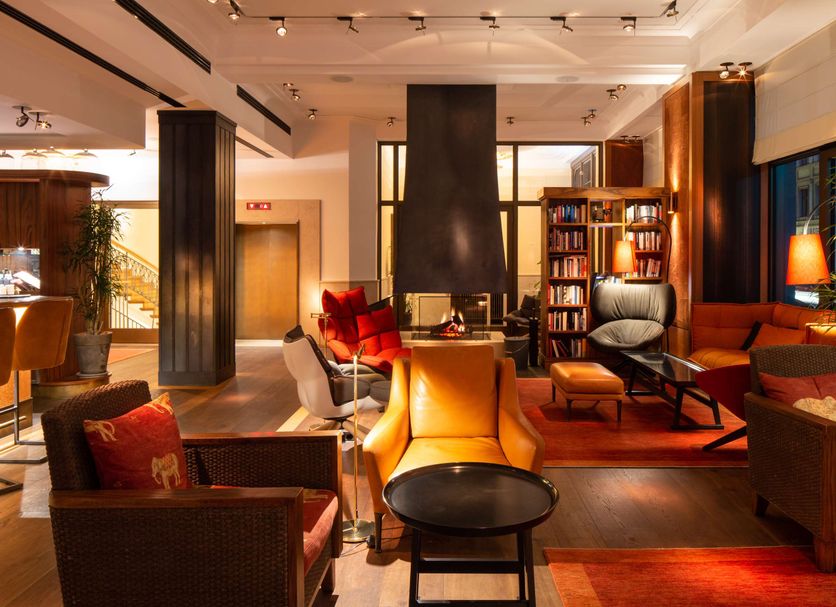 Lounge Photo