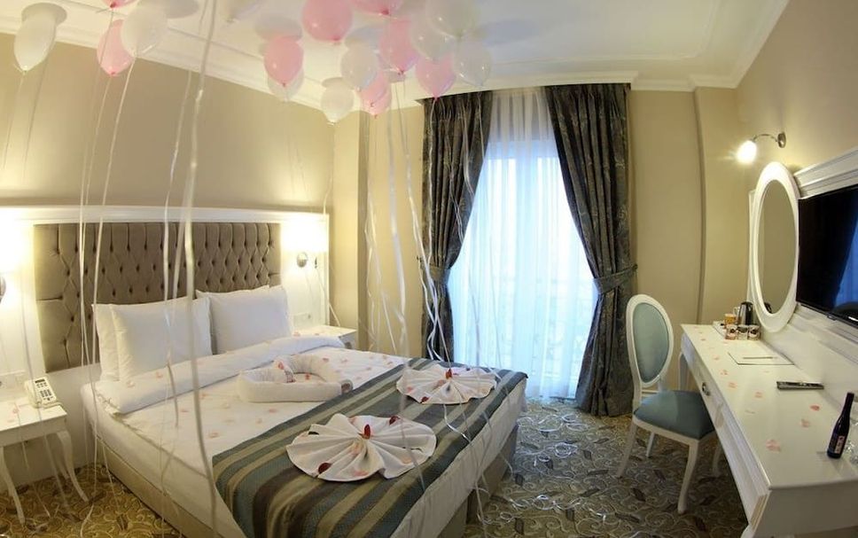 Bedroom Photo