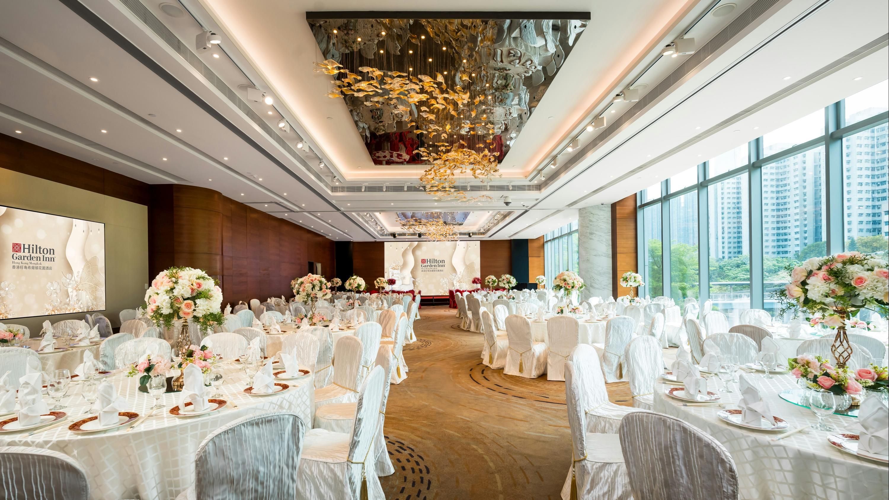 Banquet hall