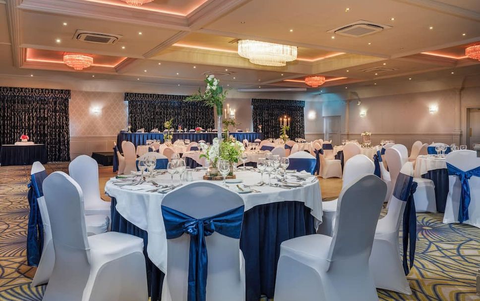 Banquet hall Photo