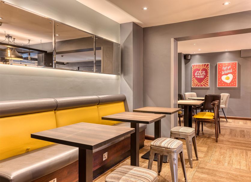 Dining room Photo