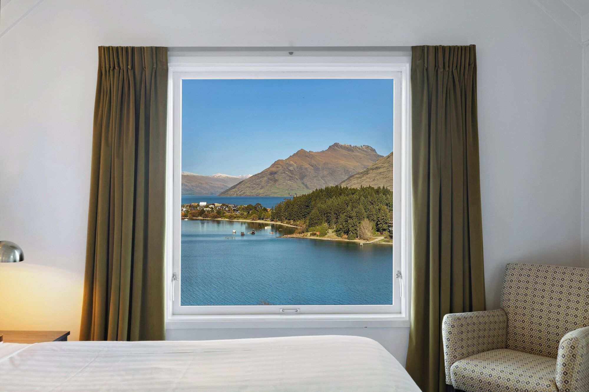 Room amenity