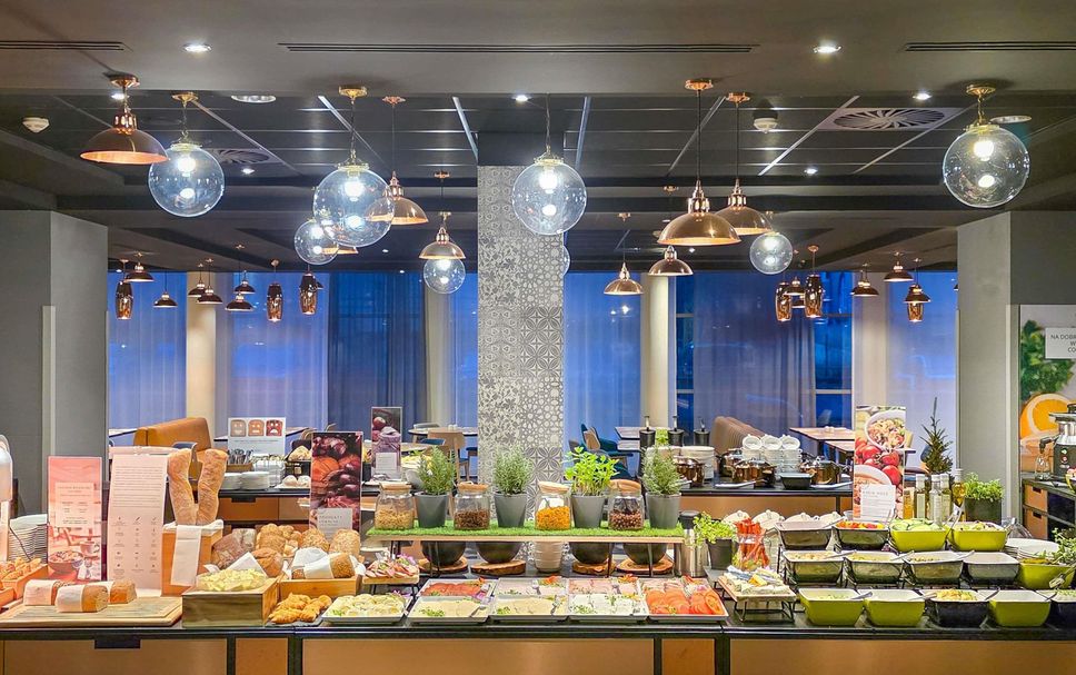 Buffet Photo