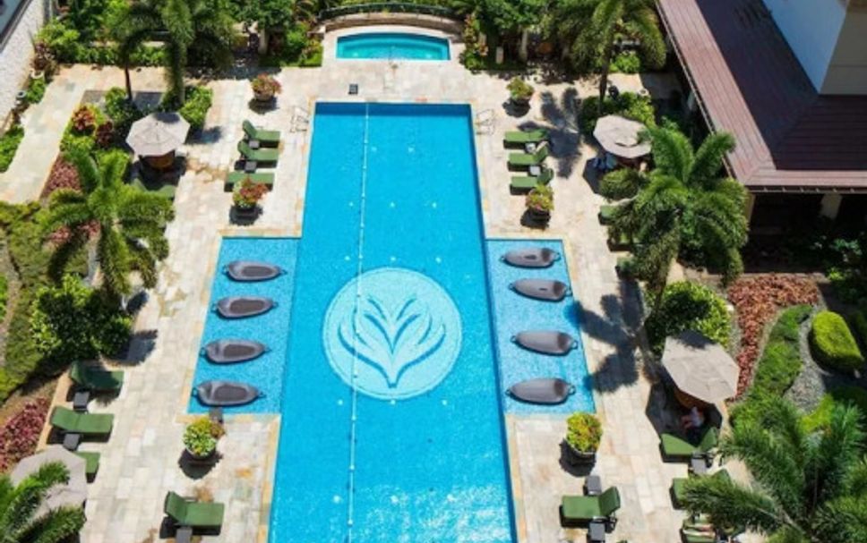 Pool Photo