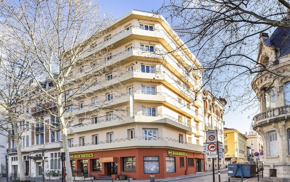 Building Photo