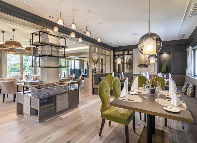 Dining room Photo