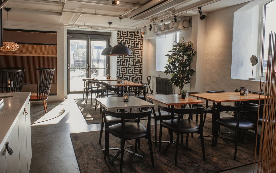 Restaurant Photo