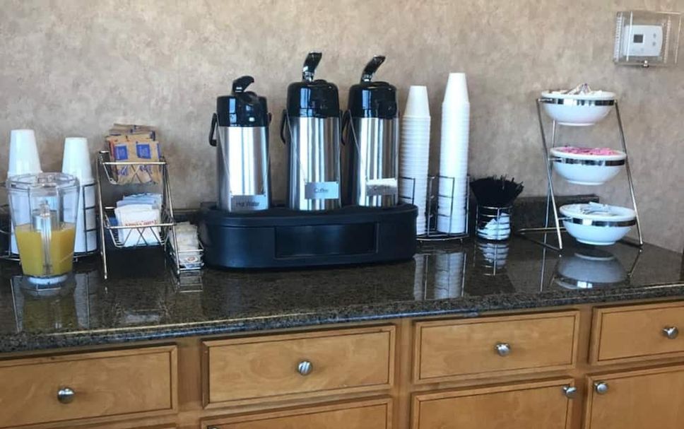 Buffet Photo