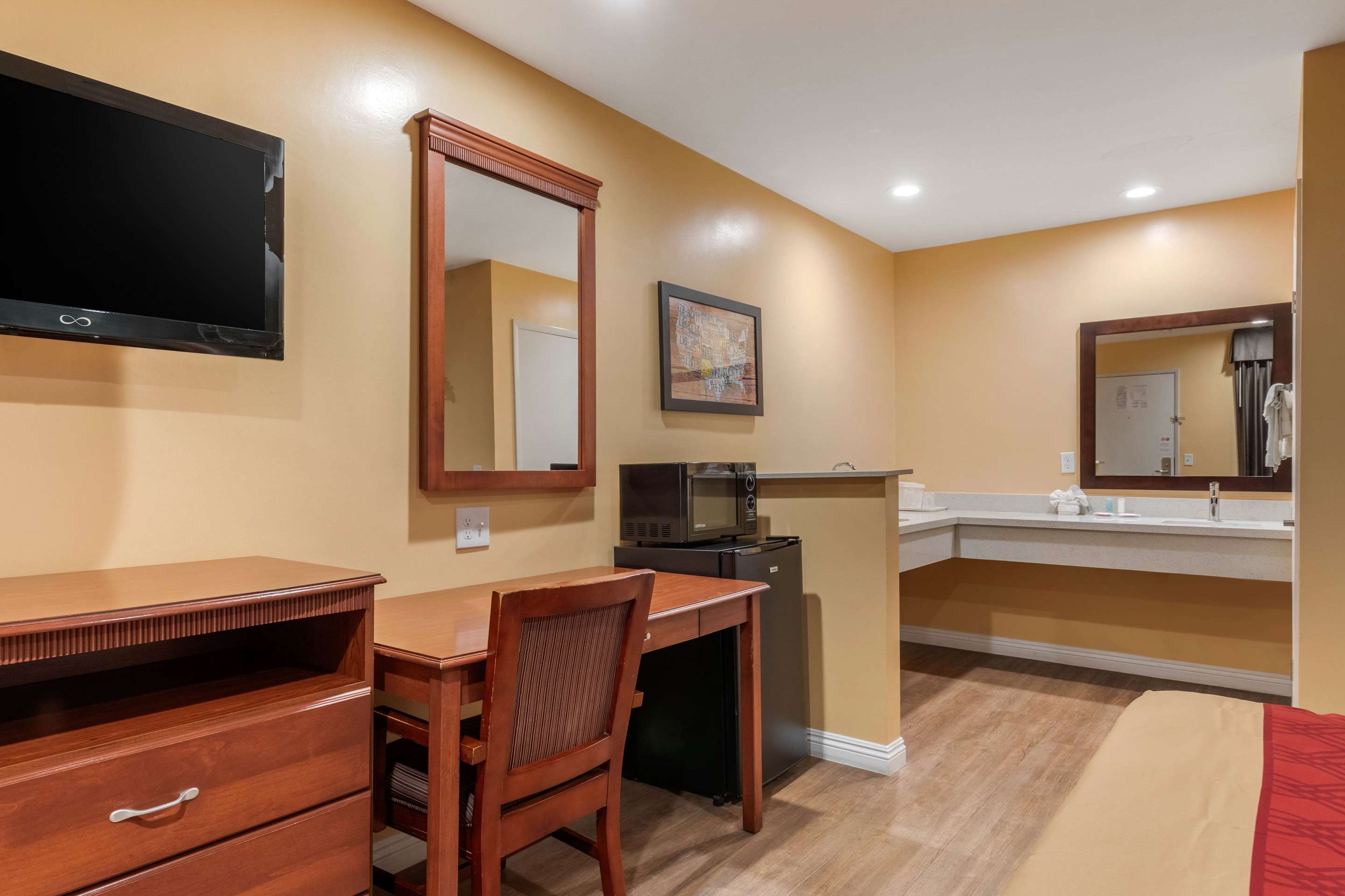 Room amenity