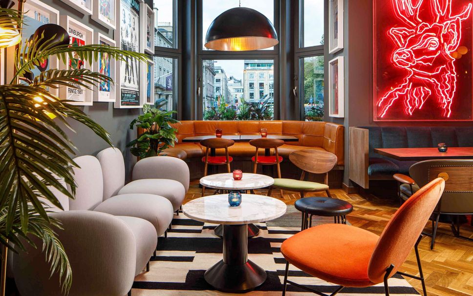 Lounge Photo