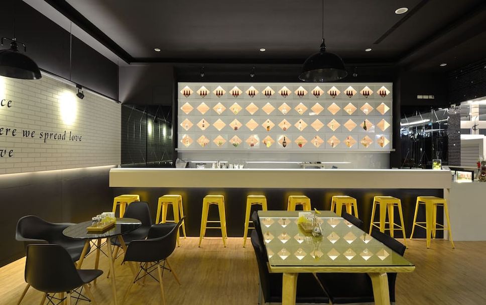 Bar Photo