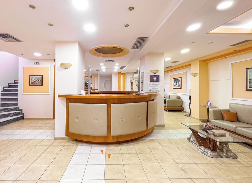 Front desk Photo