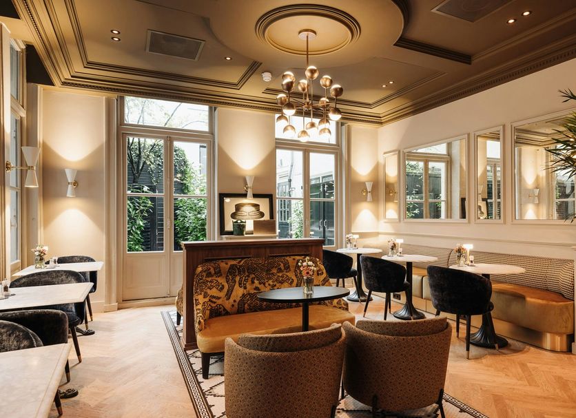 Restaurant Photo