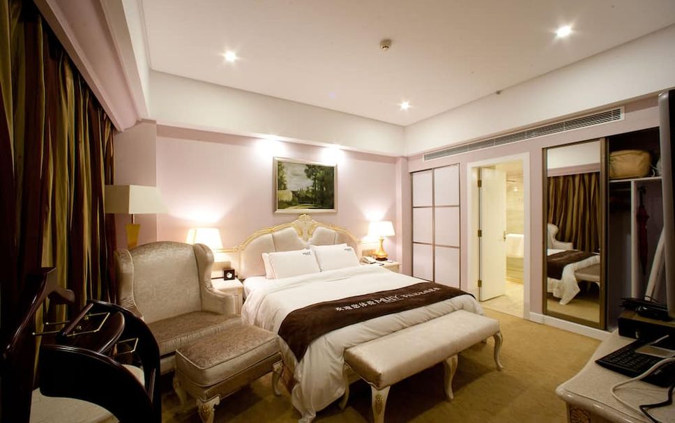 Bedroom Photo