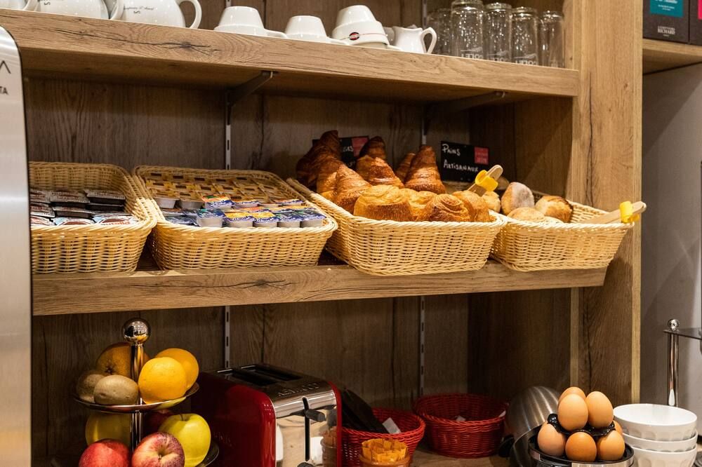 Buffet Photo