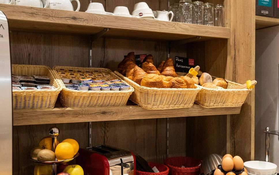 Buffet Photo