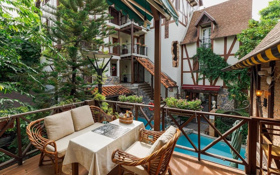 Balcony Photo