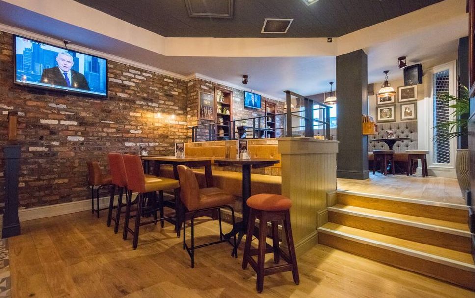 Bar Photo
