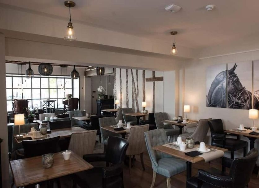 Restaurant Photo